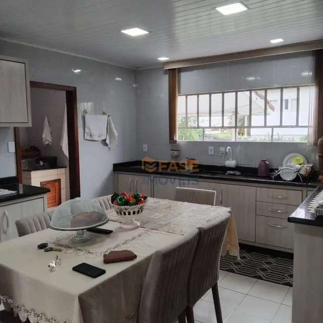 Foto 8 de Casa com 2 quartos à venda, 947m2 em Icara - SC