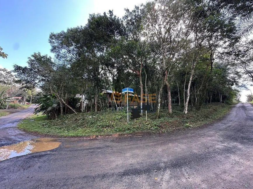 Foto 1 de Terreno / Lote à venda, 582m2 em São Simão, Criciuma - SC