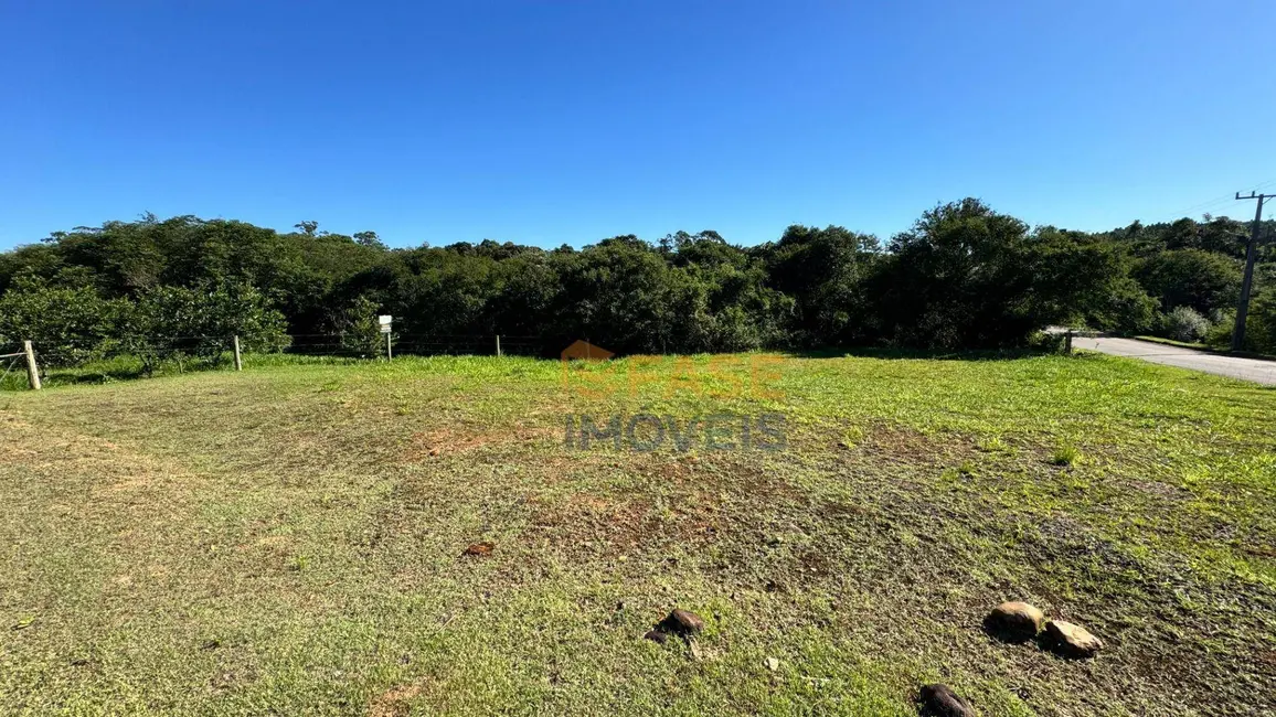 Foto 1 de Terreno / Lote à venda, 533m2 em Primeira Linha, Criciuma - SC