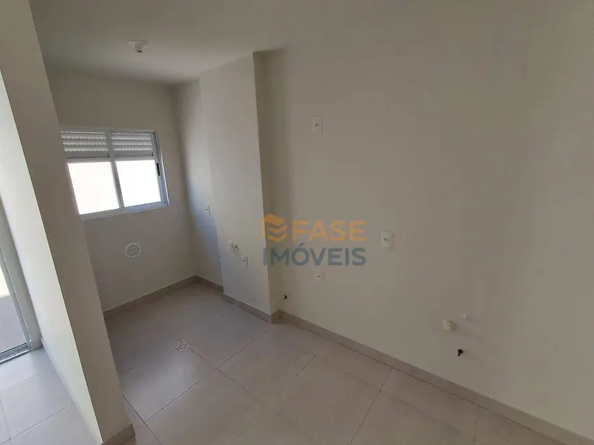Foto 4 de Apartamento com 2 quartos à venda, 61m2 em Criciuma - SC
