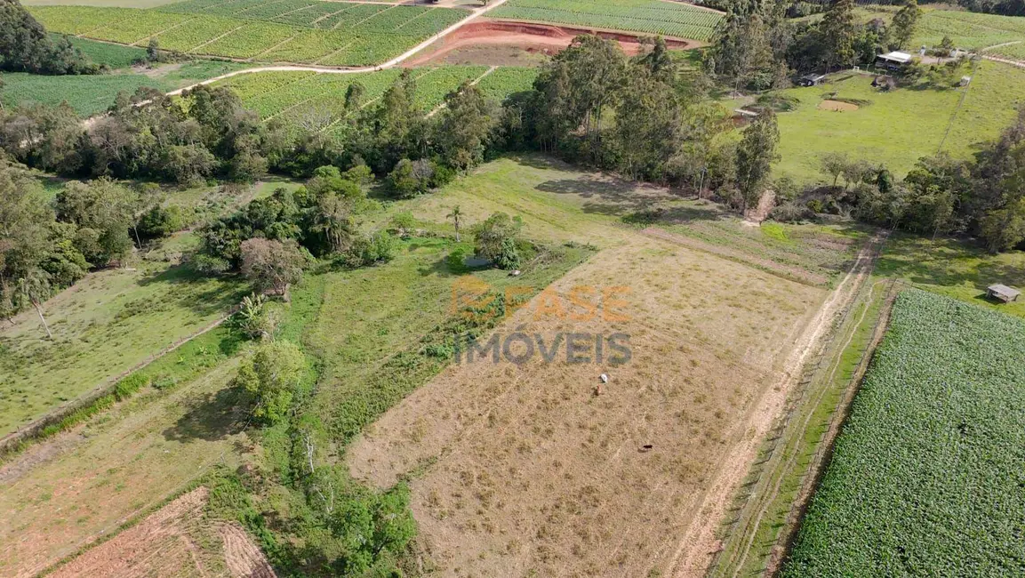 Foto 7 de Terreno / Lote à venda, 25000m2 em Icara - SC