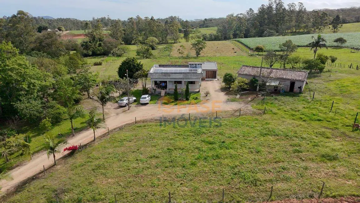 Foto 5 de Terreno / Lote à venda, 25000m2 em Icara - SC