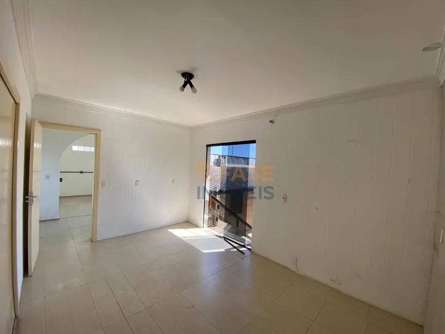 Foto 8 de Casa com 3 quartos à venda, 468m2 em Jardim Maristela, Criciuma - SC