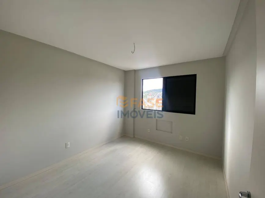 Foto 8 de Apartamento com 3 quartos à venda, 177m2 em Centro, Criciuma - SC