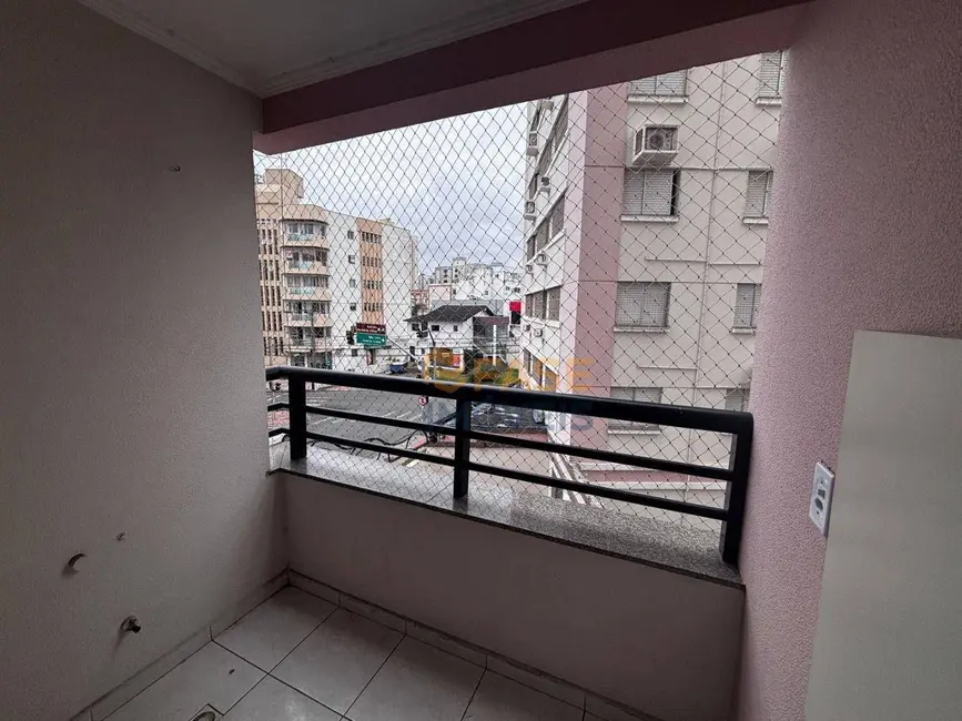 Foto 6 de Apartamento com 3 quartos à venda, 79m2 em Centro, Criciuma - SC