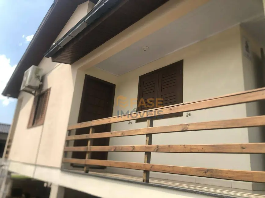 Foto 2 de Casa com 3 quartos à venda, 459m2 em Cidade Mineira Nova, Criciuma - SC