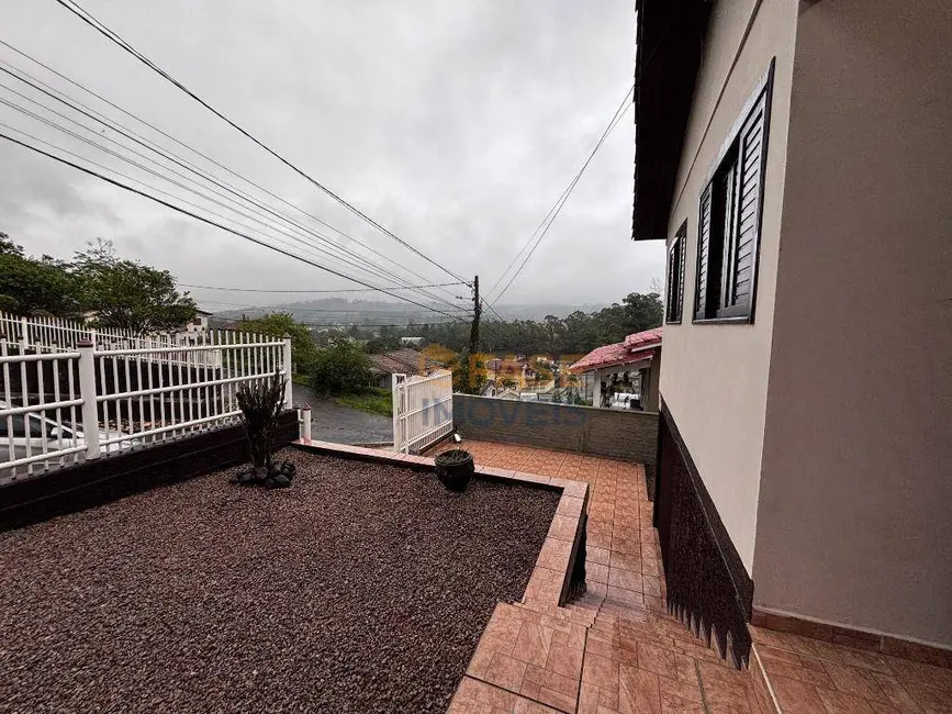 Foto 2 de Casa com 3 quartos à venda, 364m2 em Vila Isabel, Criciuma - SC
