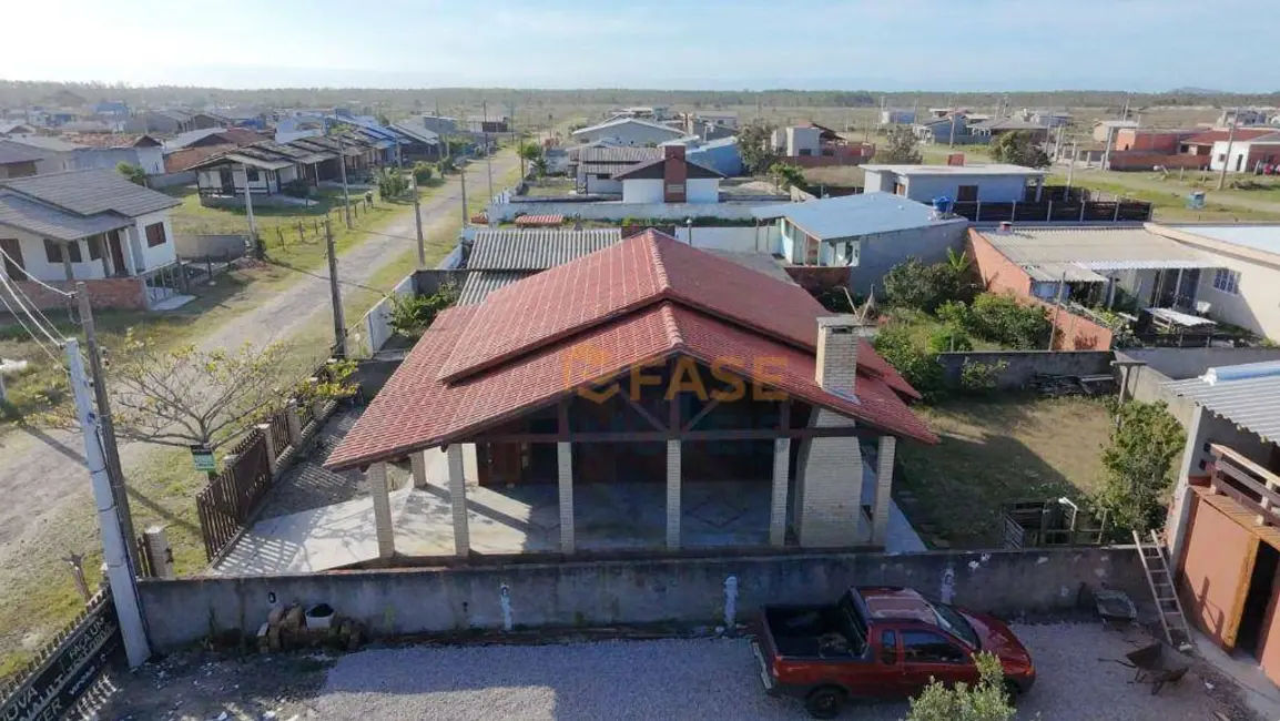Foto 7 de Casa com 3 quartos à venda, 100m2 em Balneario Arroio Do Silva - SC