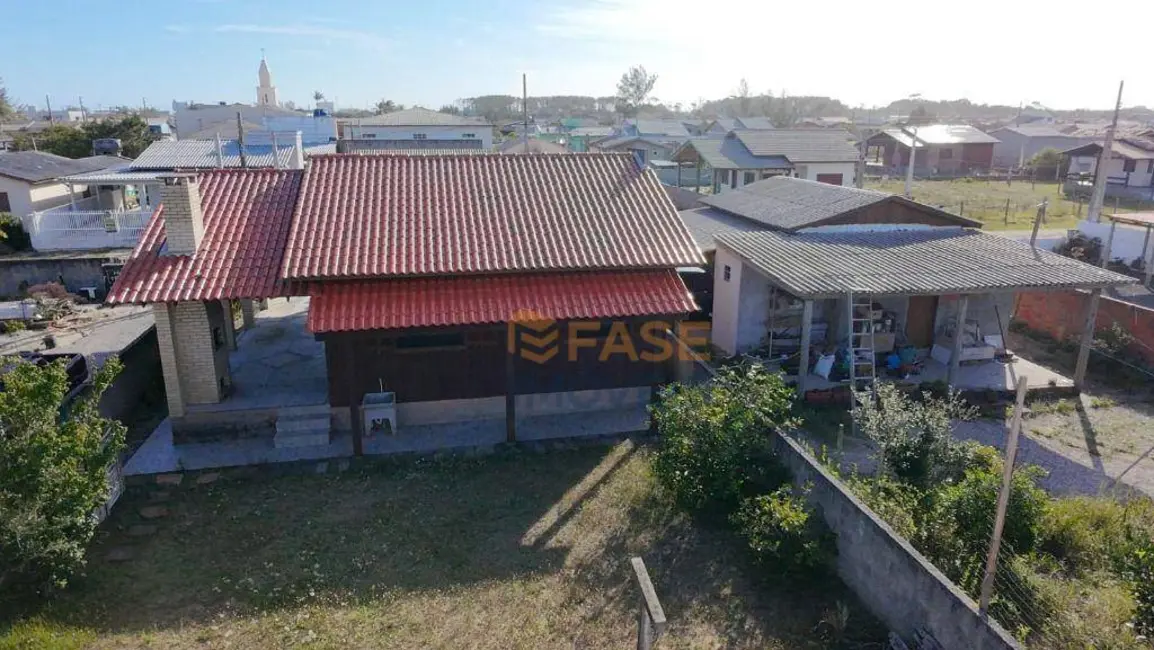 Foto 9 de Casa com 3 quartos à venda, 100m2 em Balneario Arroio Do Silva - SC