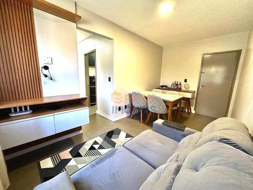 Foto 2 de Apartamento com 3 quartos à venda, 52m2 em Mina do Mato, Criciuma - SC