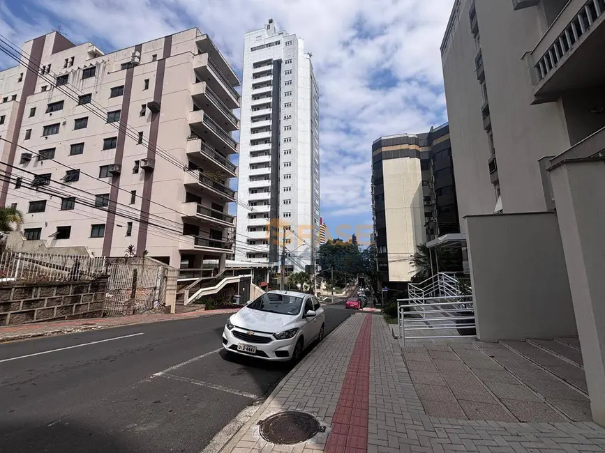 Apartamento com 3 quartos à venda, 128m2 em Centro, Criciuma - SC - imagem 5 Foto 5 de Apartamento com 3 quartos à venda, 128m2 em Centro, Criciuma - SC