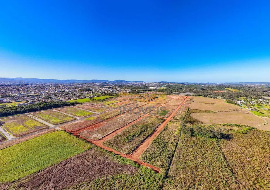 Foto 2 de Terreno / Lote à venda, 379m2 em Santa Luzia, Criciuma - SC