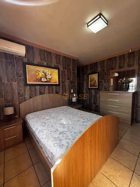 Casa com 3 quartos à venda, 438m2 em Balneario Rincao - SC - imagem 8 Foto 8 de Casa com 3 quartos à venda, 438m2 em Balneario Rincao - SC