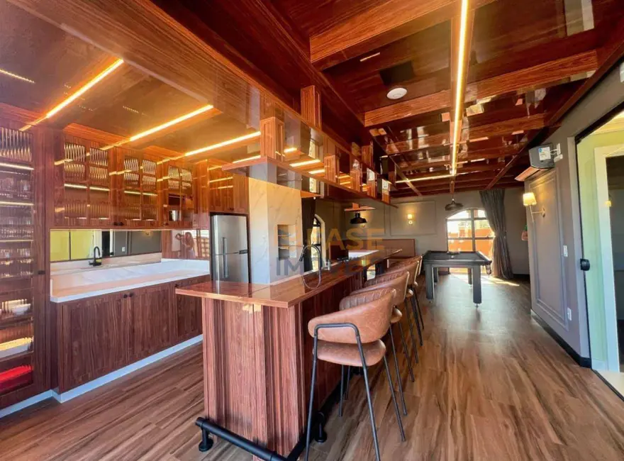 Foto 9 de Apartamento com 2 quartos à venda, 77m2 em Itapema - SC