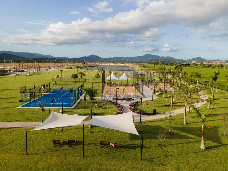 Foto 3 de Terreno / Lote à venda, 260m2 em Tijucas - SC