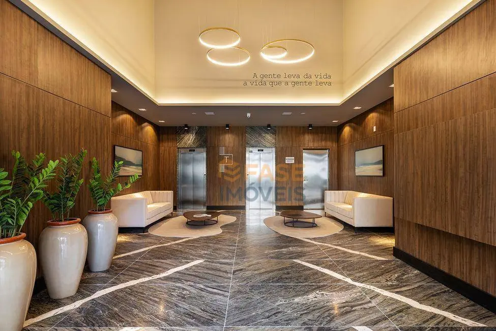 Foto 4 de Apartamento com 2 quartos à venda, 87m2 em Centro, Itapema - SC