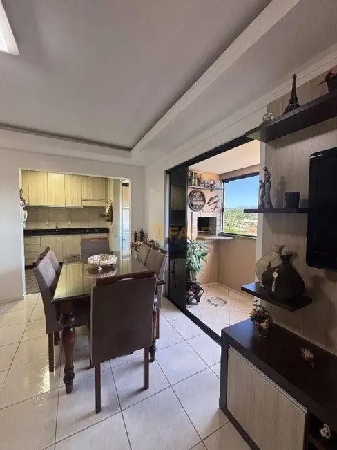 Foto 1 de Apartamento com 3 quartos à venda, 92m2 em Rio Maina, Criciuma - SC