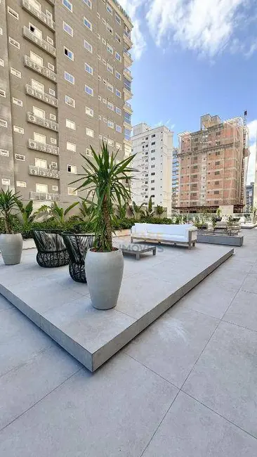 Apartamento com 3 quartos à venda, 160m2 em Meia Praia, Itapema - SC - imagem 6 Foto 6 de Apartamento com 3 quartos à venda, 160m2 em Meia Praia, Itapema - SC