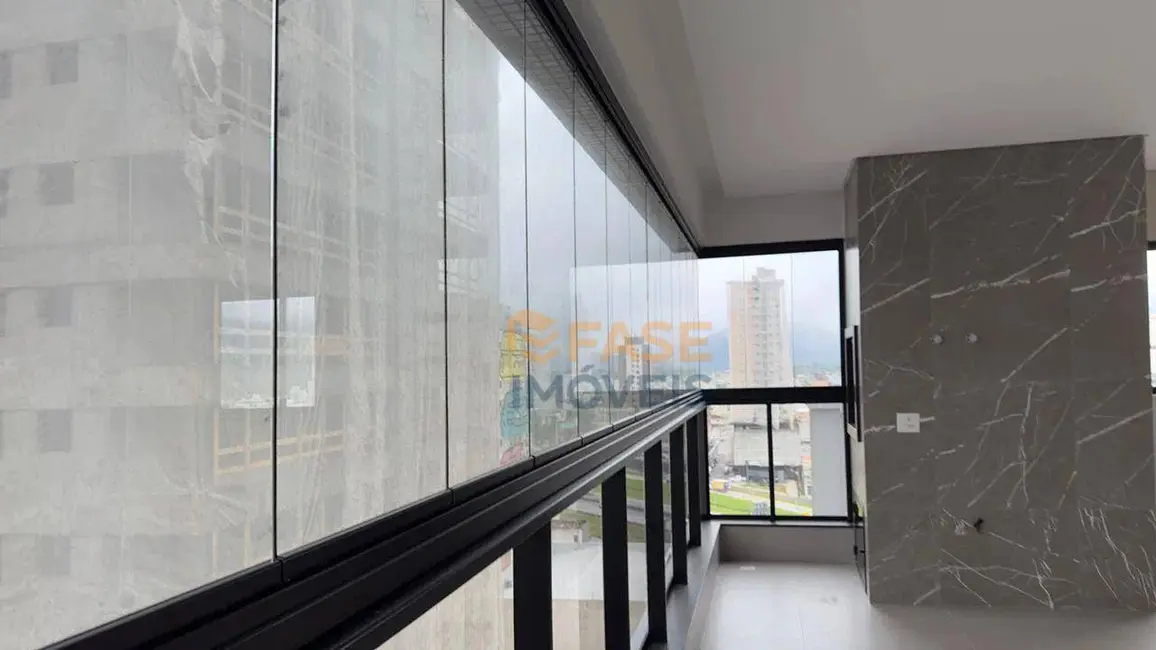 Foto 5 de Apartamento com 3 quartos à venda, 126m2 em Meia Praia, Itapema - SC