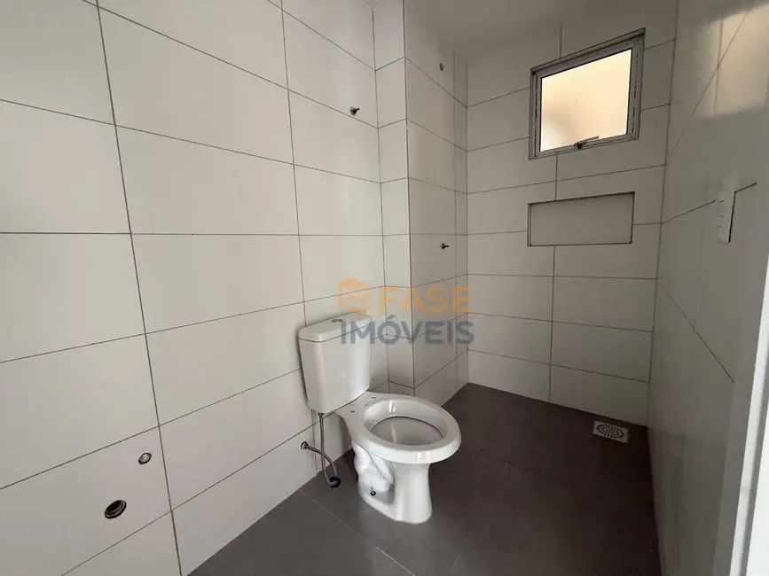 Foto 9 de Apartamento com 2 quartos à venda, 63m2 em Pinheirinho, Criciuma - SC