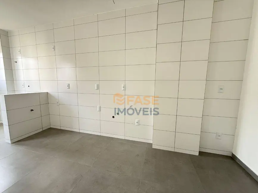 Foto 3 de Apartamento com 2 quartos à venda, 63m2 em Pinheirinho, Criciuma - SC