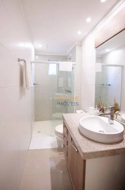 Apartamento com 3 quartos à venda, 100m2 em Centro, Balneario Camboriu - SC - imagem 9 Foto 9 de Apartamento com 3 quartos à venda, 100m2 em Centro, Balneario Camboriu - SC