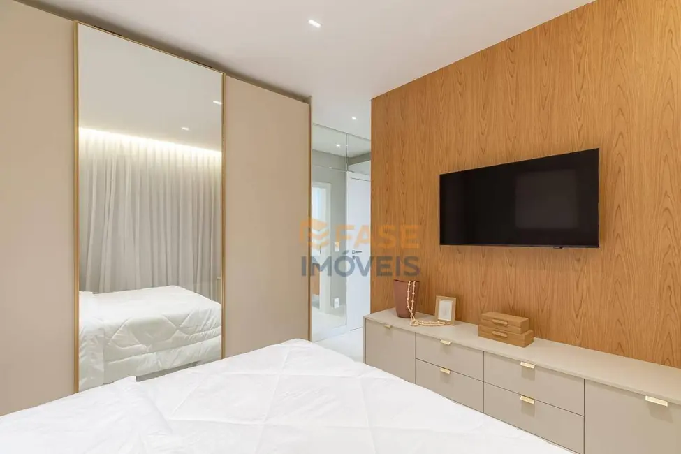 Foto 6 de Apartamento com 3 quartos à venda, 123m2 em Meia Praia, Itapema - SC