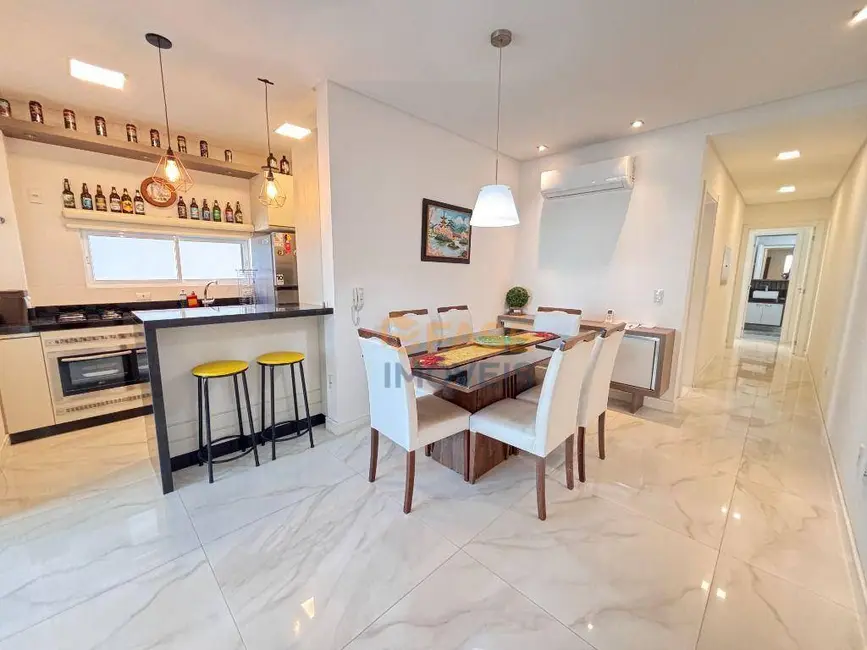 Apartamento com 2 quartos à venda, 84m2 em Meia Praia, Itapema - SC - imagem 8 Foto 8 de Apartamento com 2 quartos à venda, 84m2 em Meia Praia, Itapema - SC