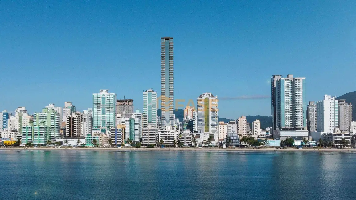 Foto 3 de Apartamento com 5 quartos à venda, 374m2 em Meia Praia, Itapema - SC