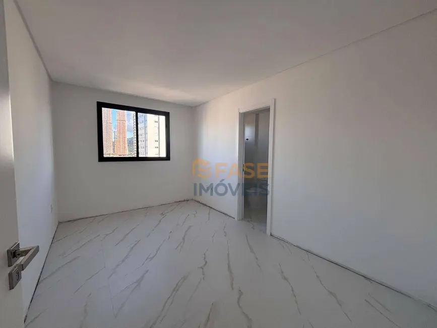 Foto 5 de Apartamento com 4 quartos à venda, 130m2 em Itapema - SC