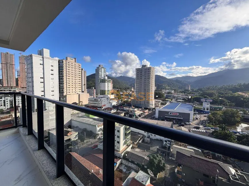 Foto 1 de Apartamento com 4 quartos à venda, 130m2 em Itapema - SC