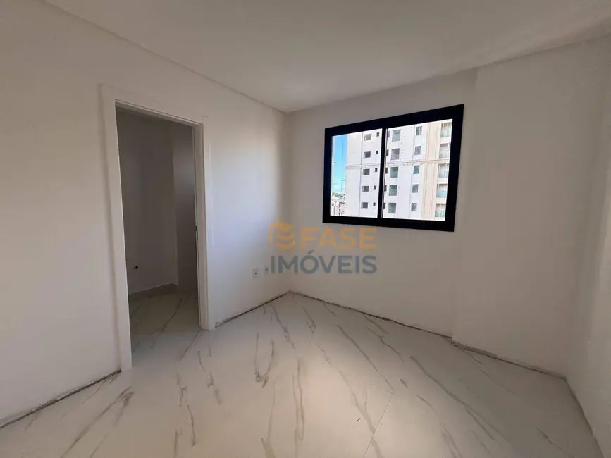 Foto 8 de Apartamento com 4 quartos à venda, 130m2 em Itapema - SC
