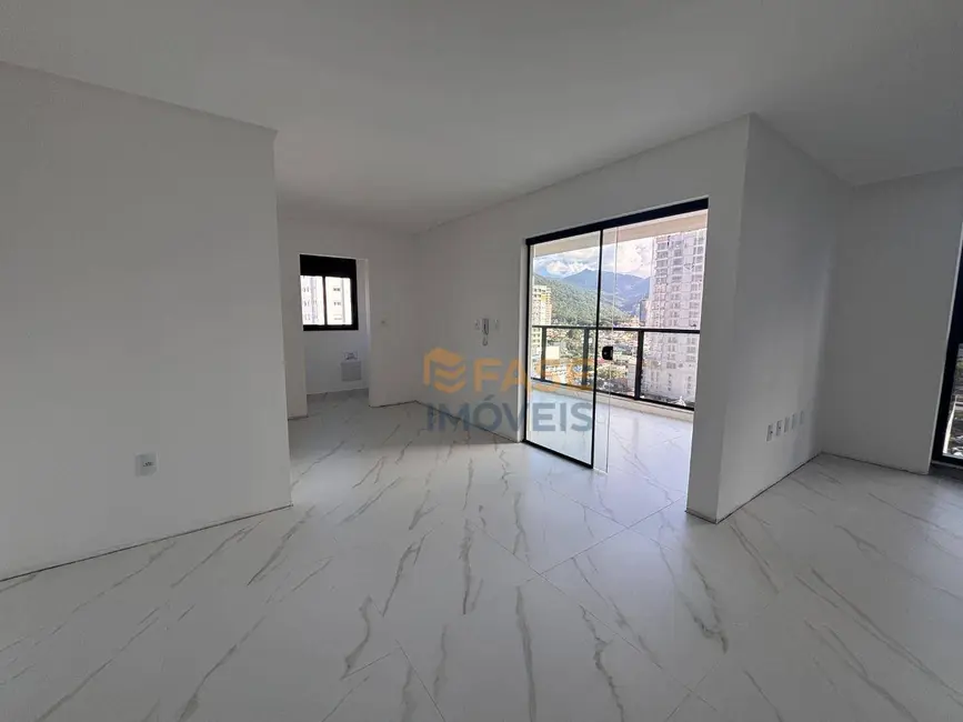 Foto 2 de Apartamento com 4 quartos à venda, 130m2 em Itapema - SC