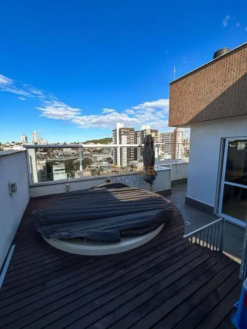 Foto 9 de Cobertura com 3 quartos à venda, 205m2 em Pio Corrêa, Criciuma - SC