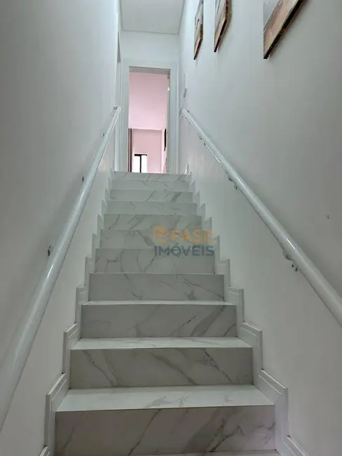 Foto 7 de Sobrado com 2 quartos à venda, 128m2 em Itapema - SC