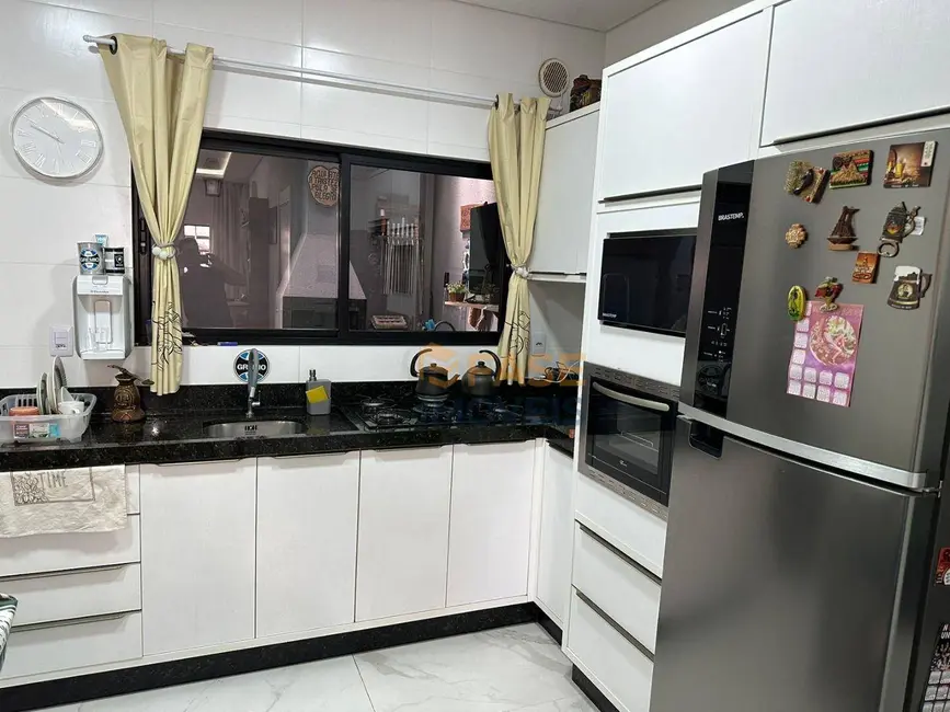 Foto 4 de Sobrado com 2 quartos à venda, 128m2 em Itapema - SC