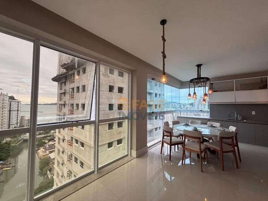 Foto 5 de Apartamento com 3 quartos à venda, 149m2 em Centro, Itapema - SC