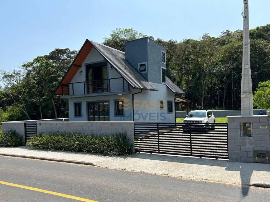 Casa com 2 quartos à venda, 1500m2 em Santo Amaro Da Imperatriz - SC - imagem 1 Foto 1 de Casa com 2 quartos à venda, 1500m2 em Santo Amaro Da Imperatriz - SC