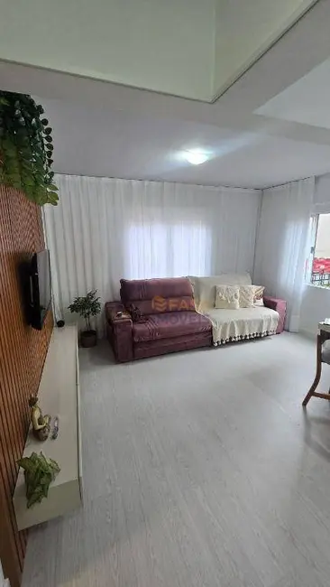 Foto 2 de Apartamento com 2 quartos à venda, 70m2 em Centro, Itapema - SC