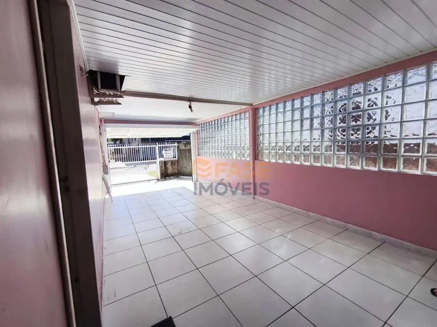 Casa com 2 quartos à venda, 300m2 em Criciuma - SC - imagem 3 Foto 3 de Casa com 2 quartos à venda, 300m2 em Criciuma - SC