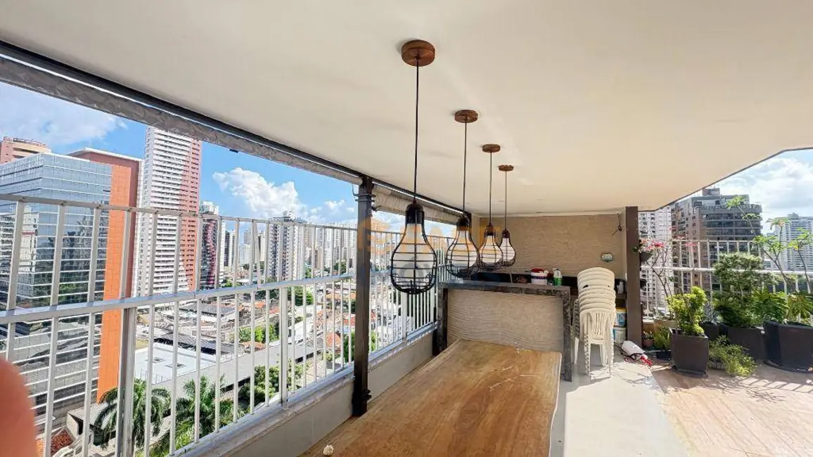 Apartamento com 5 quartos à venda e para alugar, 297m2 em São Brás, Belem - PA - imagem 4 Foto 4 de Apartamento com 5 quartos à venda e para alugar, 297m2 em São Brás, Belem - PA