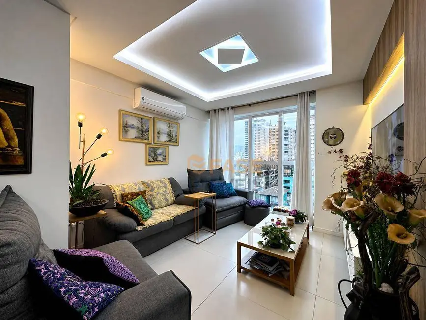 Foto 1 de Apartamento com 3 quartos à venda, 128m2 em Meia Praia, Itapema - SC