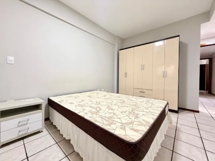 Foto 9 de Apartamento com 3 quartos à venda, 120m2 em Meia Praia, Itapema - SC