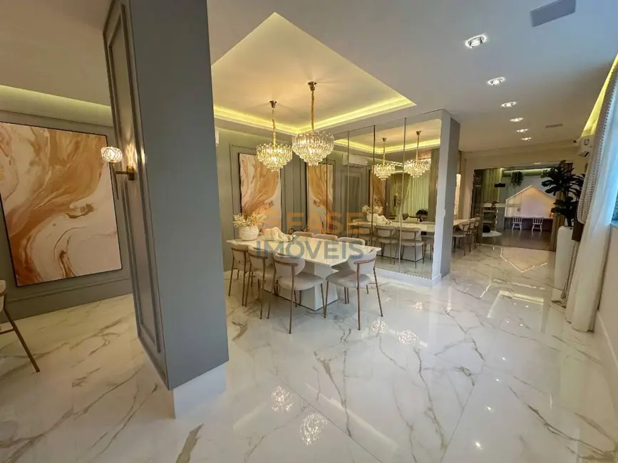 Apartamento com 3 quartos à venda, 129m2 em Meia Praia, Itapema - SC - imagem 4 Foto 4 de Apartamento com 3 quartos à venda, 129m2 em Meia Praia, Itapema - SC
