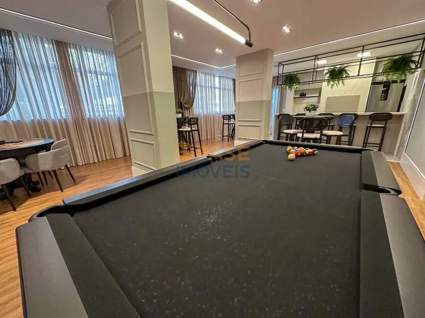 Apartamento com 3 quartos à venda, 129m2 em Meia Praia, Itapema - SC - imagem 8 Foto 8 de Apartamento com 3 quartos à venda, 129m2 em Meia Praia, Itapema - SC