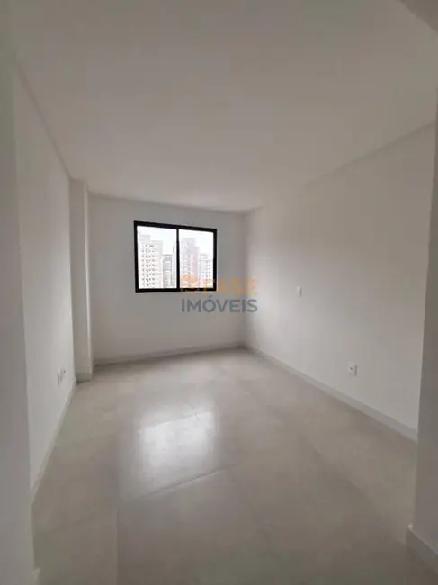 Apartamento com 2 quartos à venda, 69m2 em Itapema - SC - imagem 5 Foto 5 de Apartamento com 2 quartos à venda, 69m2 em Itapema - SC