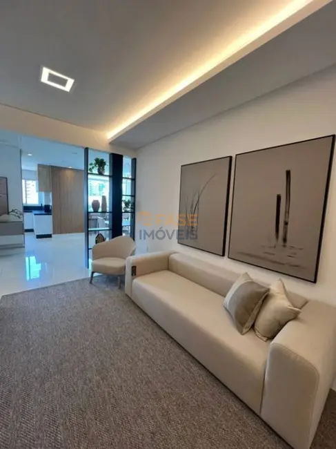 Foto 5 de Apartamento com 4 quartos à venda, 217m2 em Meia Praia, Itapema - SC