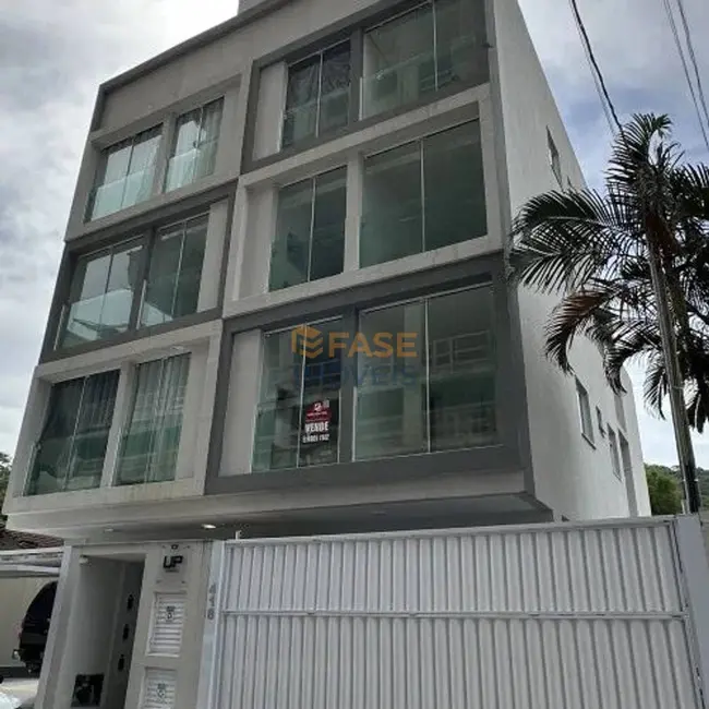 Foto 4 de Apartamento com 1 quarto à venda, 37m2 em Itapema - SC