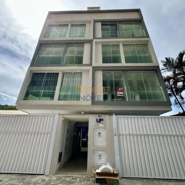 Foto 3 de Apartamento com 1 quarto à venda, 37m2 em Itapema - SC