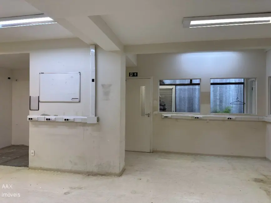 Foto 4 de Sala Comercial com 1 quarto para alugar, 400m2 em Santo Amaro, São Paulo - SP